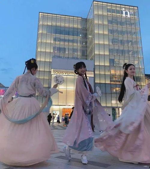 汉服吃瓜爆料大全最新,揭秘汉服吃瓜爆料大全背后的故事  第2张